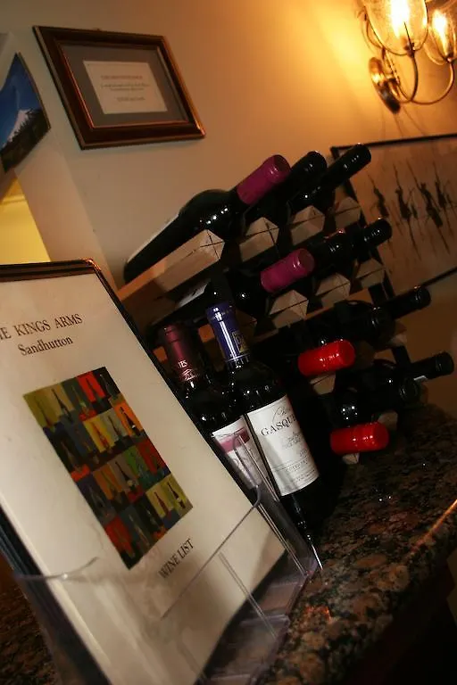 Kings Arms Hotel Thirsk 4*,